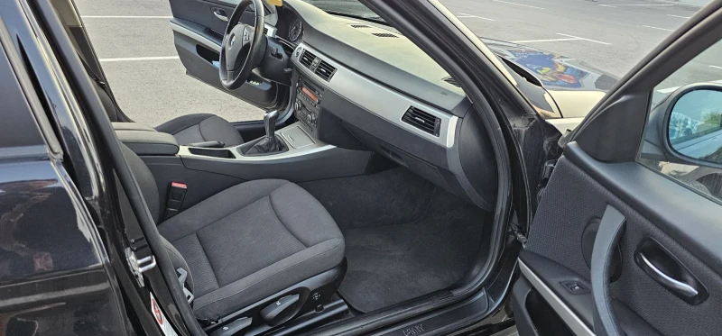 BMW 318 D Euro 5b, снимка 10 - Автомобили и джипове - 51662446