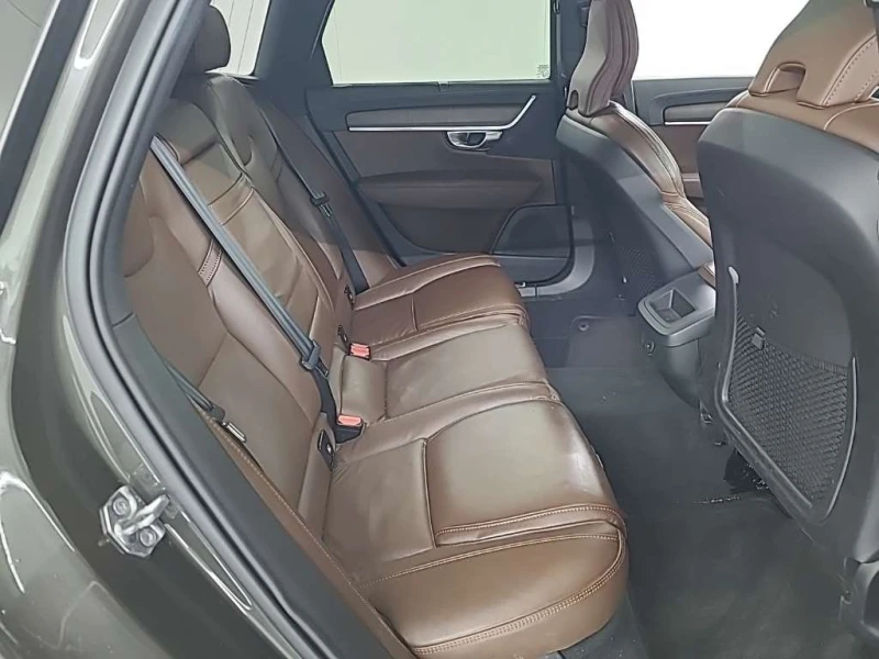 Volvo V90 B4, снимка 16 - Автомобили и джипове - 52259119