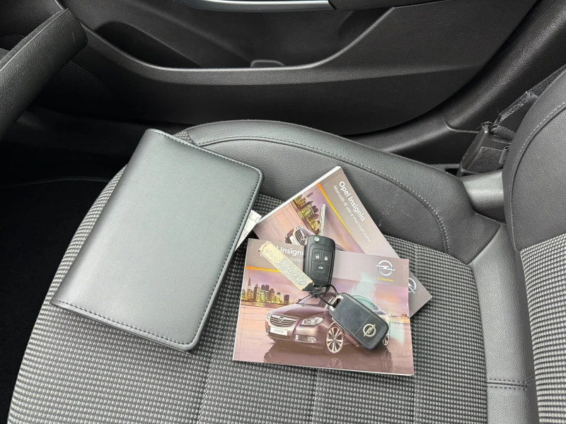 Opel Insignia 2.0CDTI---2015г.---, снимка 16 - Автомобили и джипове - 52465810