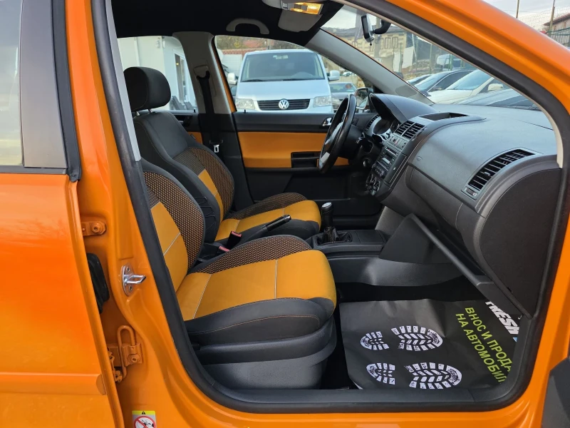VW Polo CROSS 1.6 I 101 К.С. КЛИМА / ОБСЛУЖЕН, снимка 12 - Автомобили и джипове - 52635238