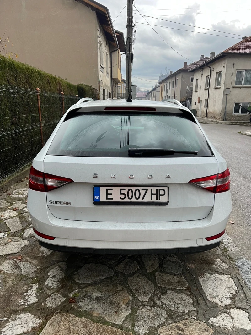 Skoda Superb, снимка 7 - Автомобили и джипове - 52669080