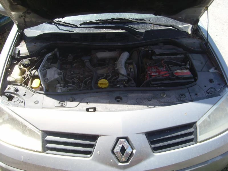 Renault Megane 1.9MN.ZAPAZEN ZA 4ASTI, снимка 11 - Автомобили и джипове - 47204042