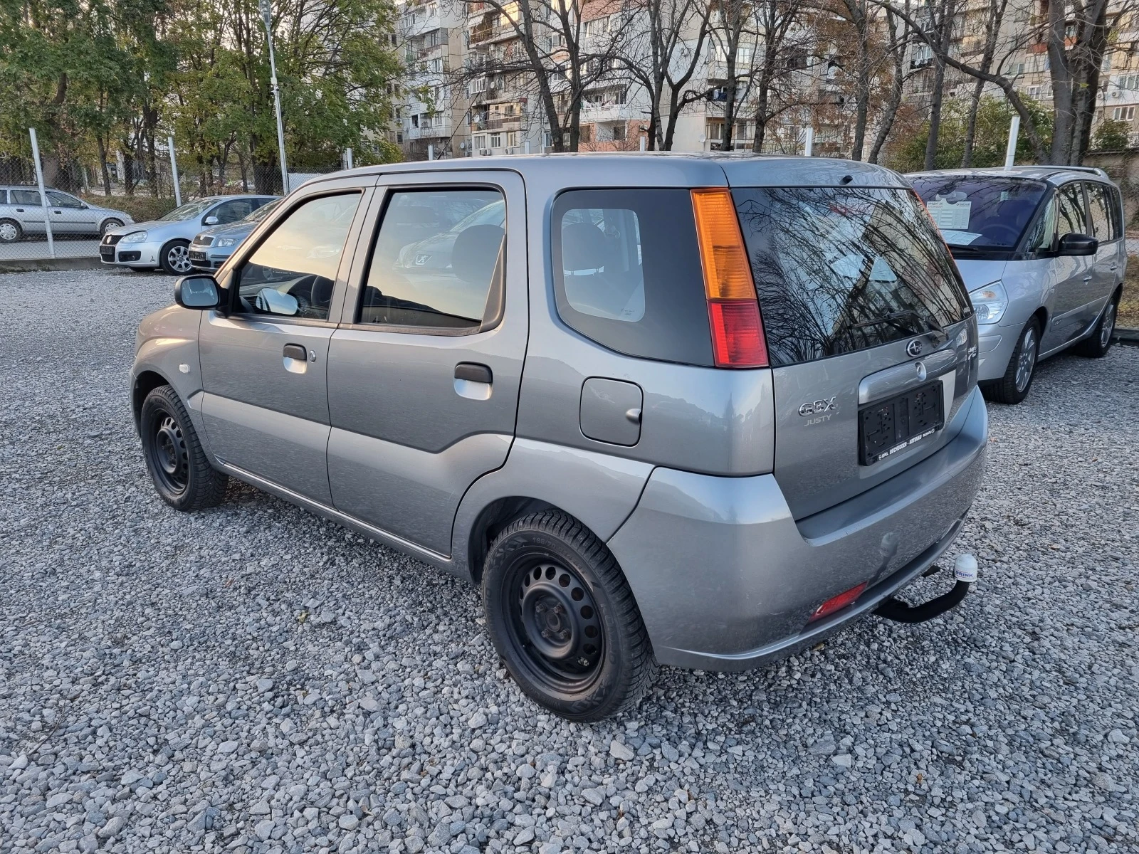 Subaru G3x justy 1.3 Бензин Реални километри 4x4 - изображение 5