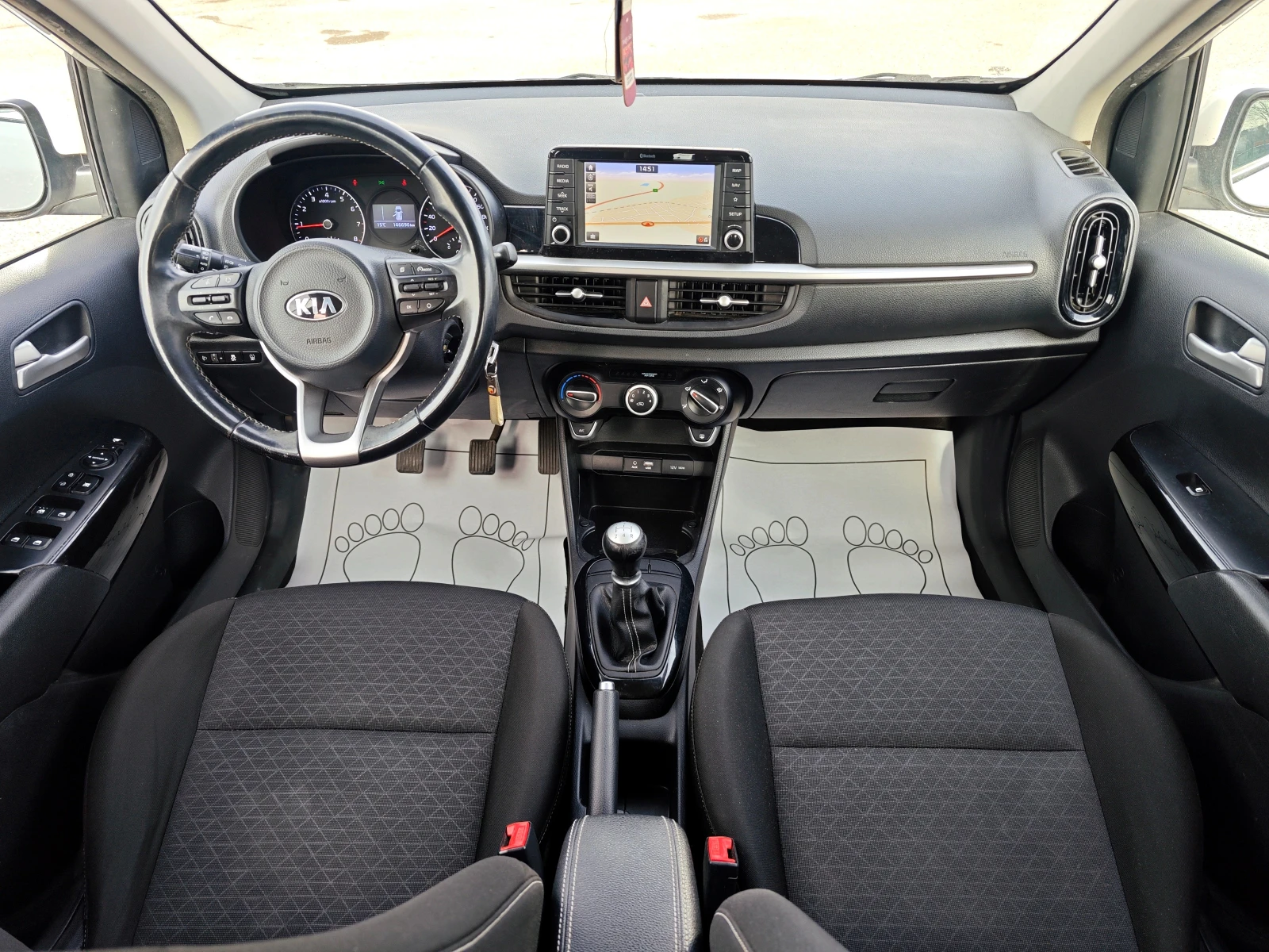 Kia Picanto 1, 0i Navi/Led/Cam - изображение 9