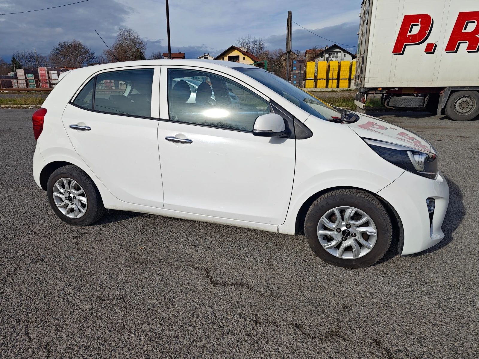 Kia Picanto 1, 0i Navi/Led/Cam - изображение 6