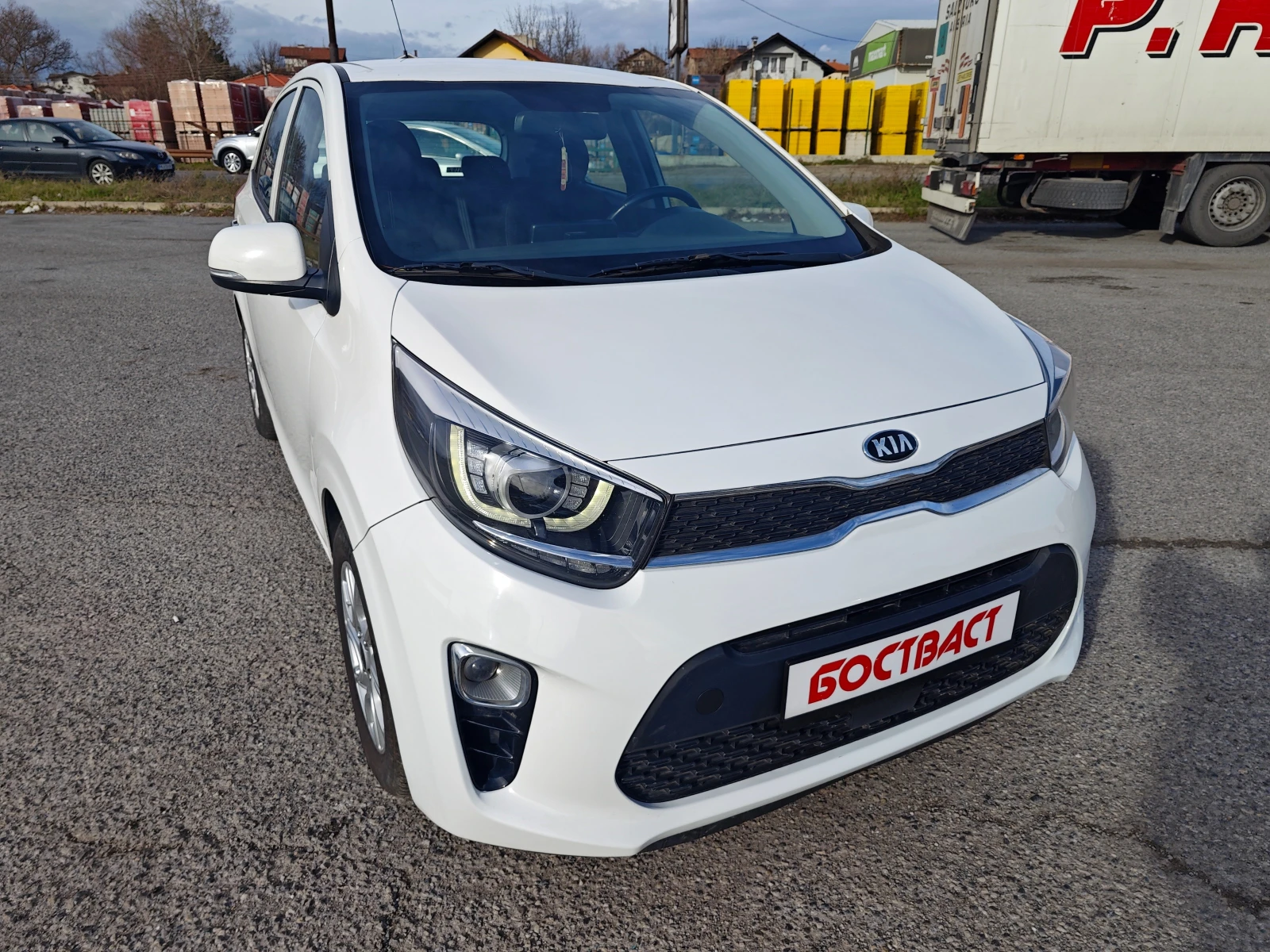 Kia Picanto 1, 0i Navi/Led/Cam - изображение 7