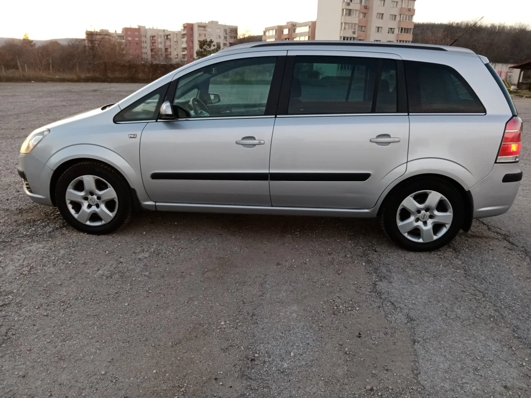 Opel Zafira 1.8i COSMO 6+ 1 - изображение 5