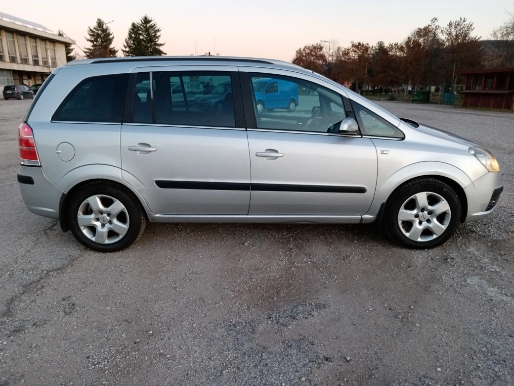 Opel Zafira 1.8i COSMO 6+ 1 - изображение 7