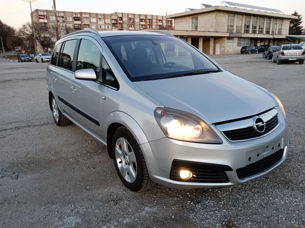 Opel Zafira 1.8i COSMO 6+ 1 - изображение 2