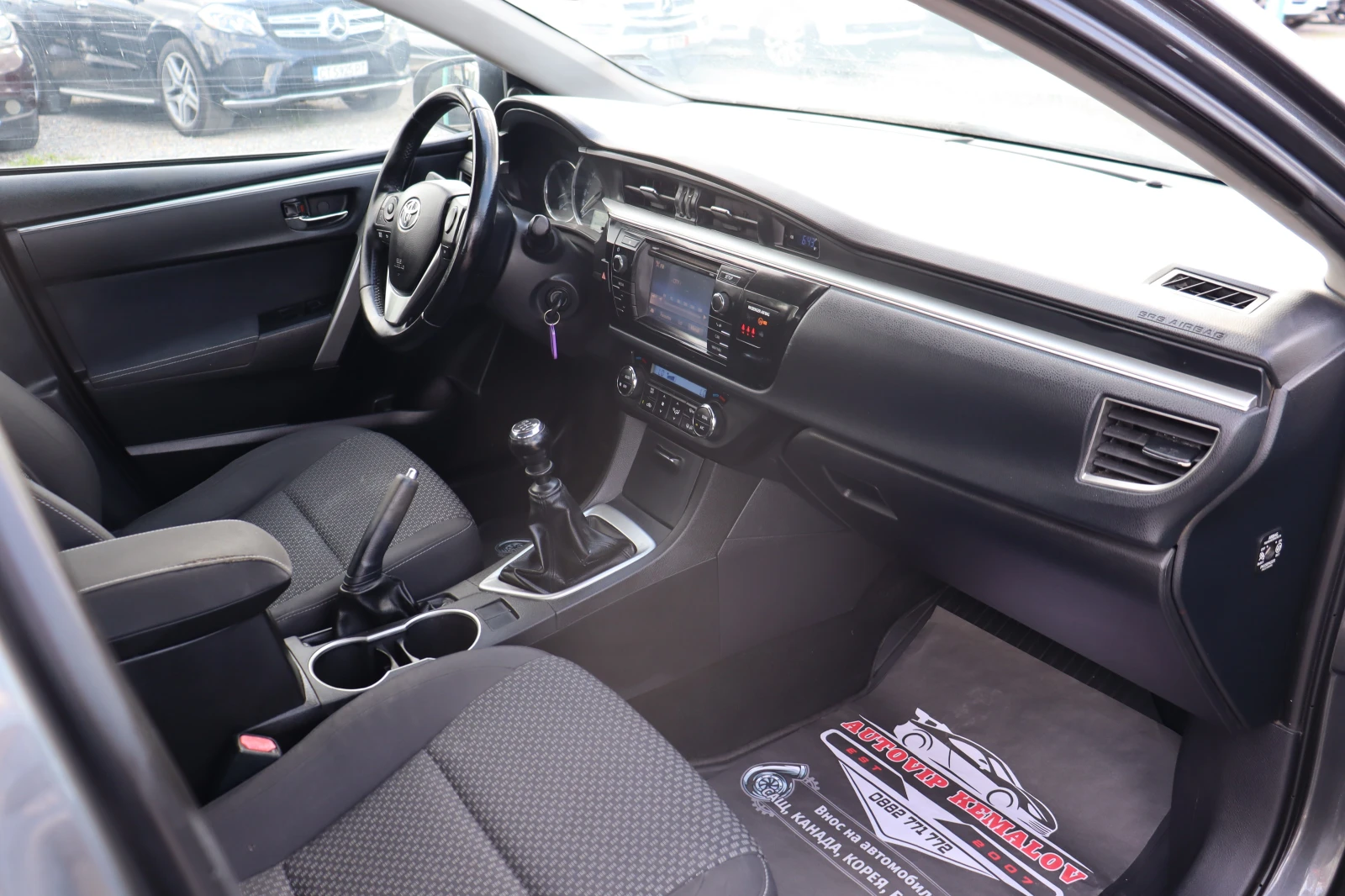 Toyota Corolla 1.4d-4d - изображение 10