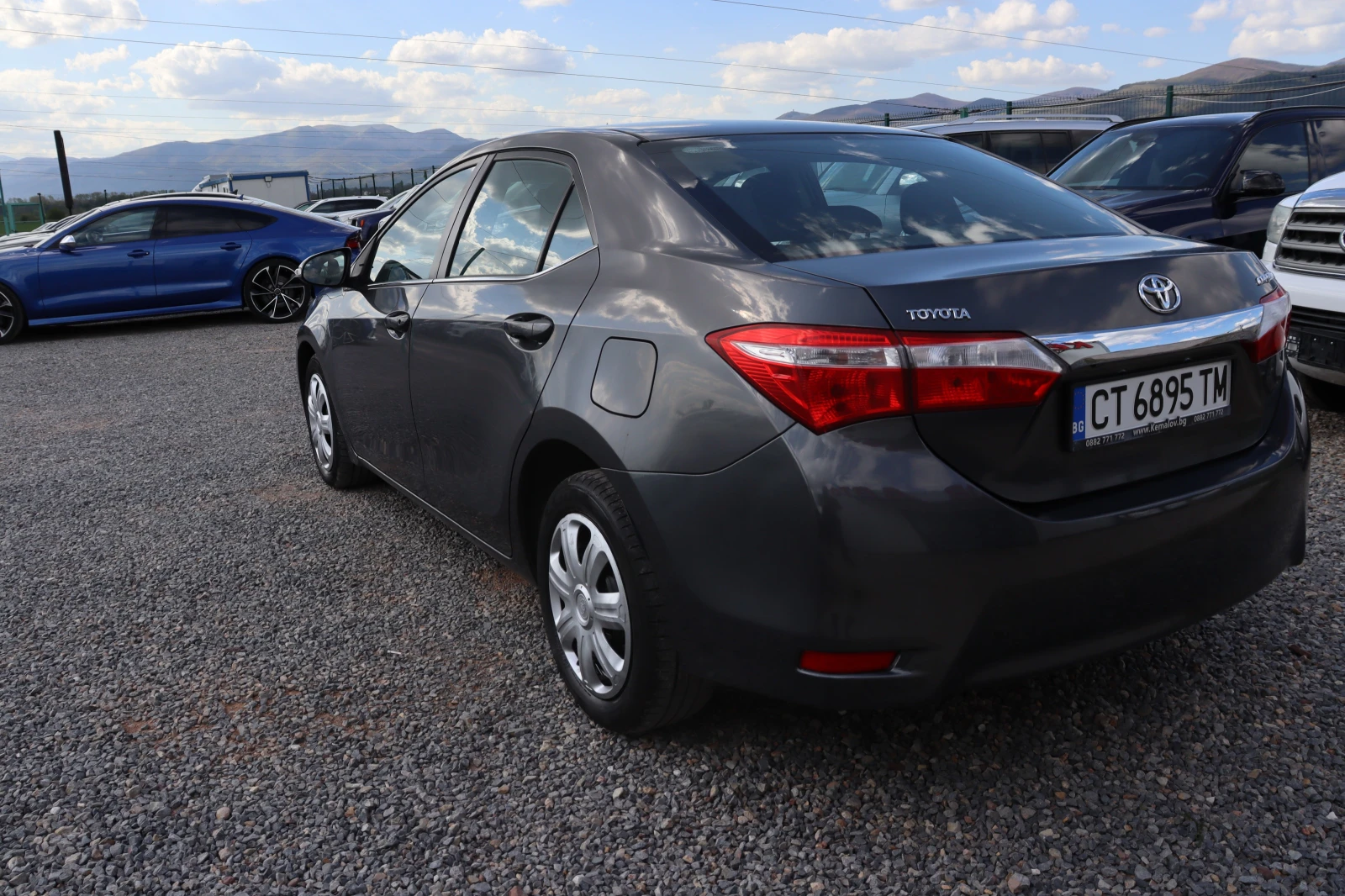 Toyota Corolla 1.4d-4d - изображение 6