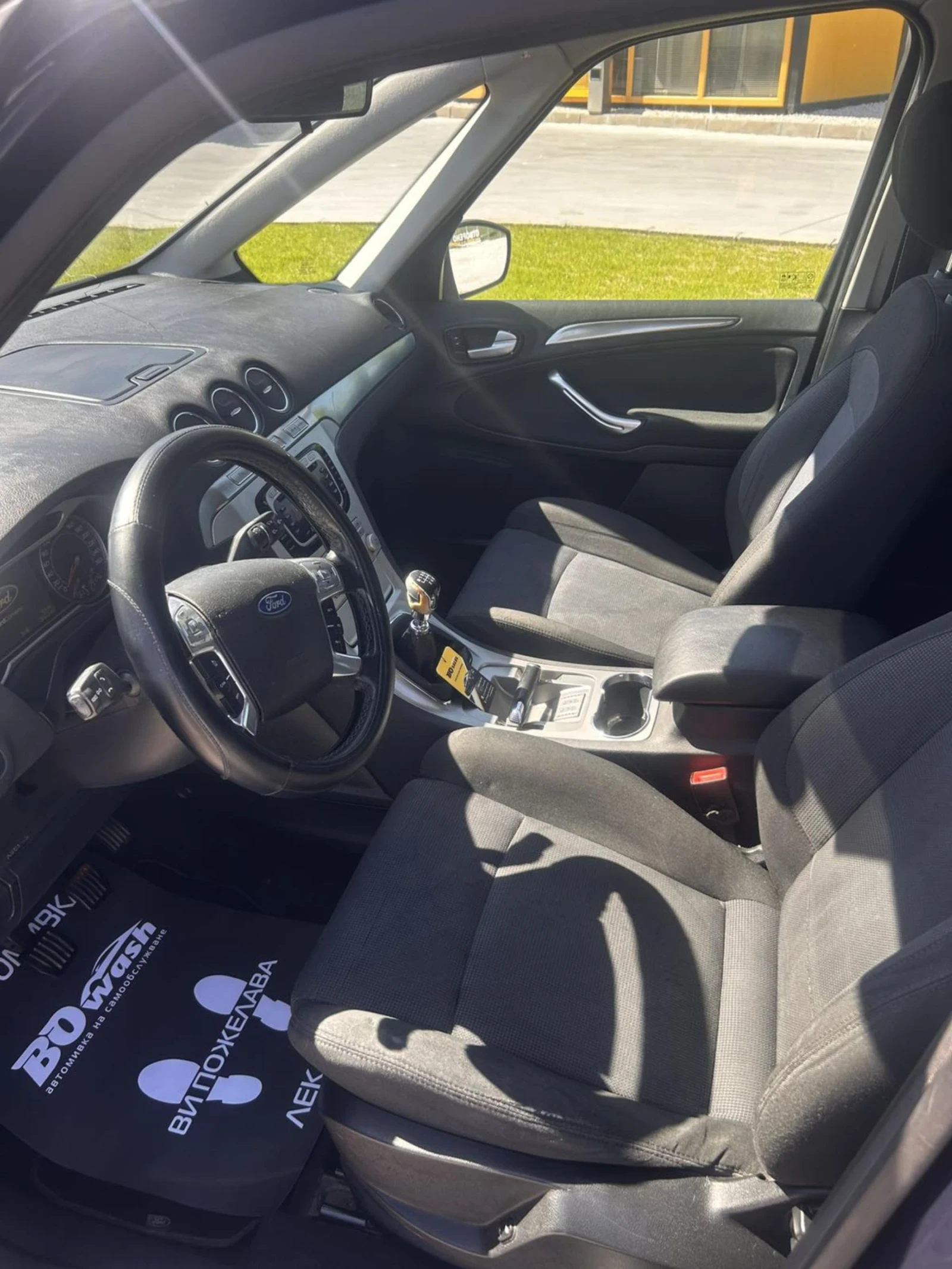 Ford Galaxy 2.0 TDCi Titanium - изображение 5