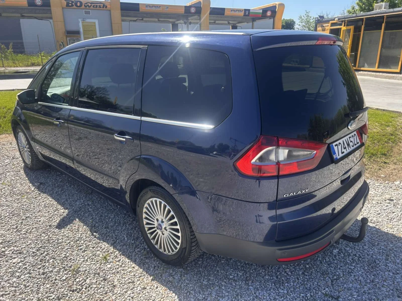 Ford Galaxy 2.0 TDCi Titanium - изображение 10