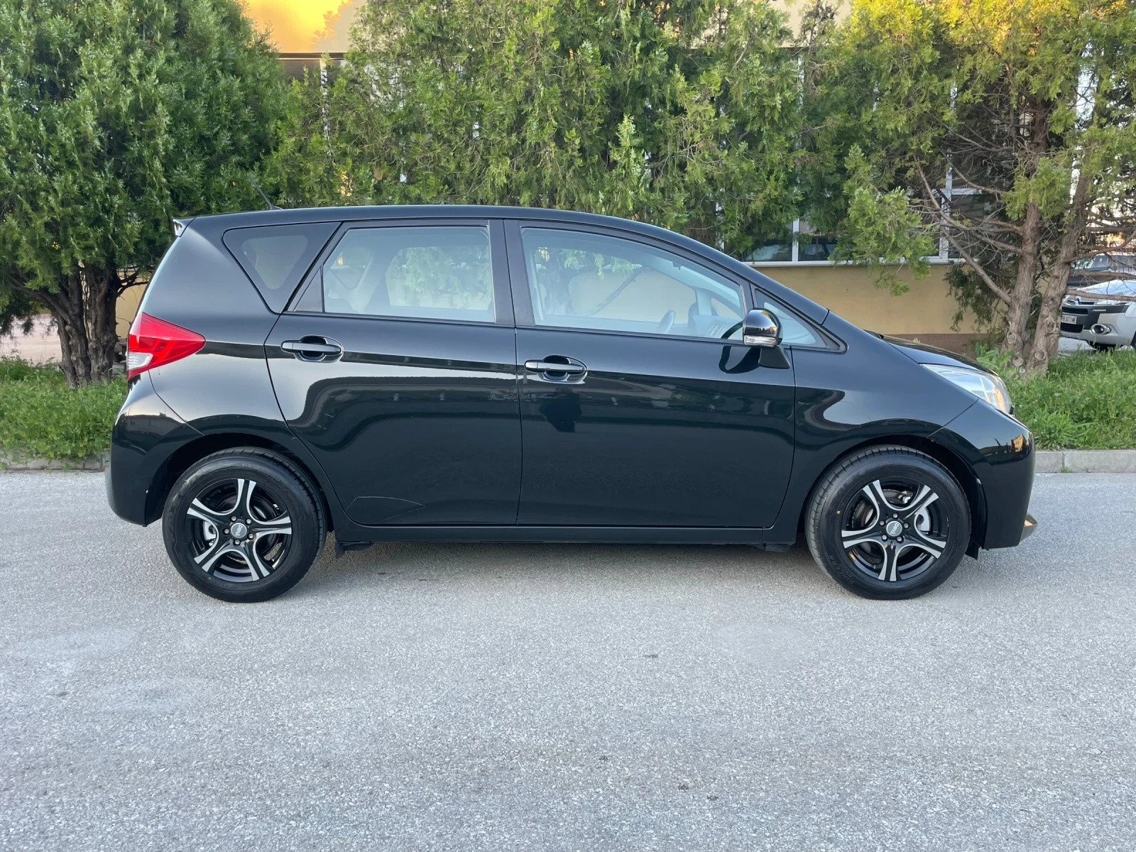 Subaru Trezia 1.4D4-D 90 к.с. EURO5 ГЕРМАНИЯ - изображение 7