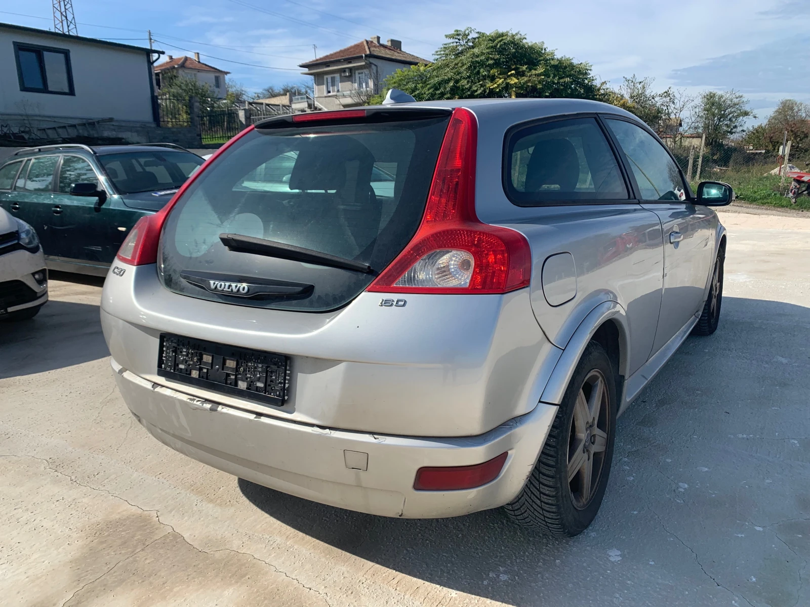 Volvo C30 1.6d - изображение 4