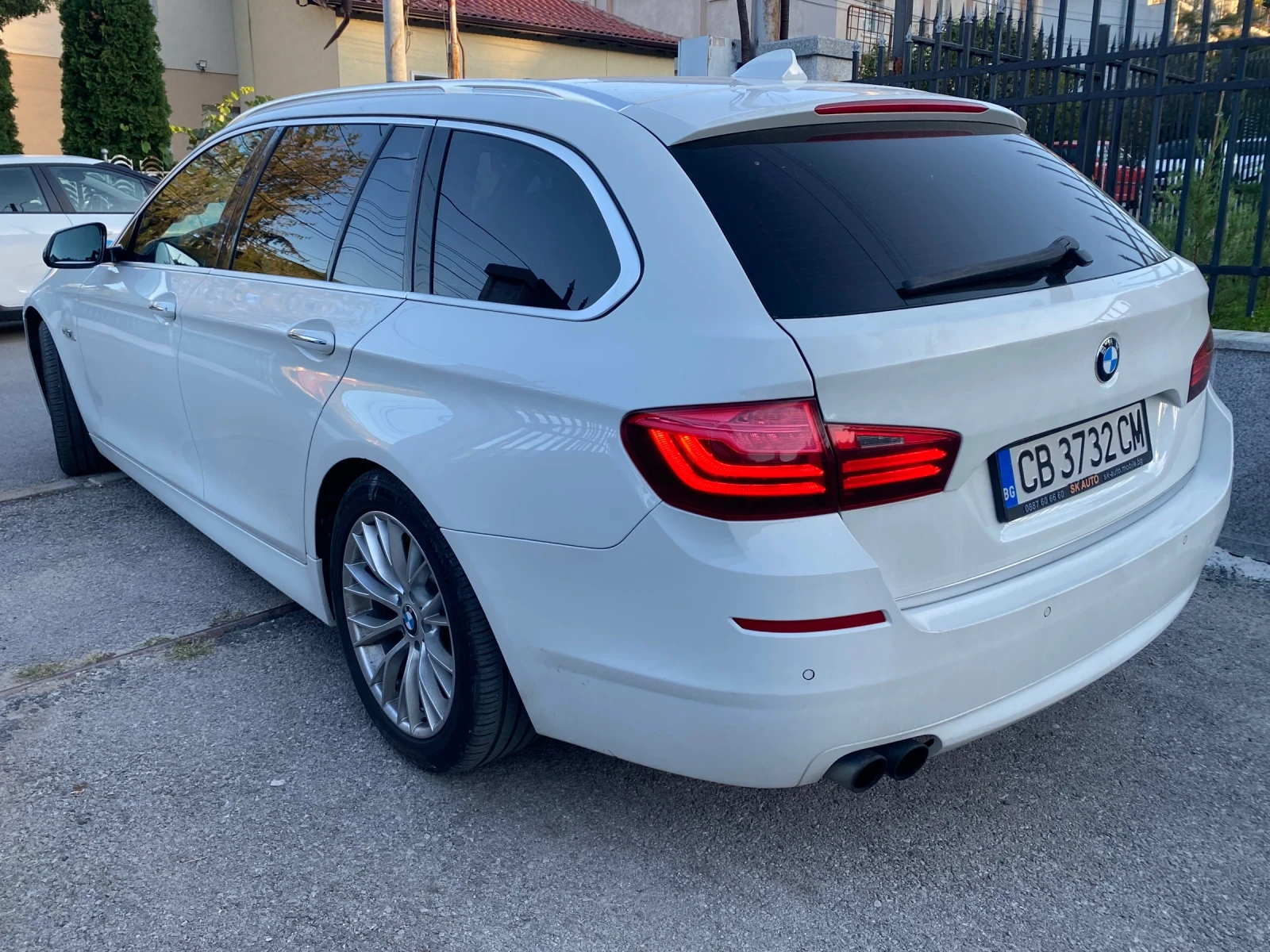 BMW 525 D-Xdrive-ФЕЙСЛИФТ-НАВИ-КОЖА-ПАНОРАМА-PDC-КАМЕРА - изображение 4