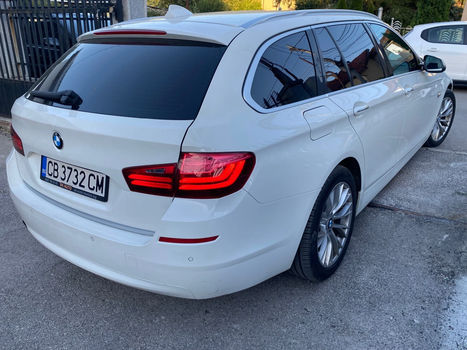 BMW 525 D-Xdrive-ФЕЙСЛИФТ-НАВИ-КОЖА-ПАНОРАМА-PDC-КАМЕРА - изображение 6