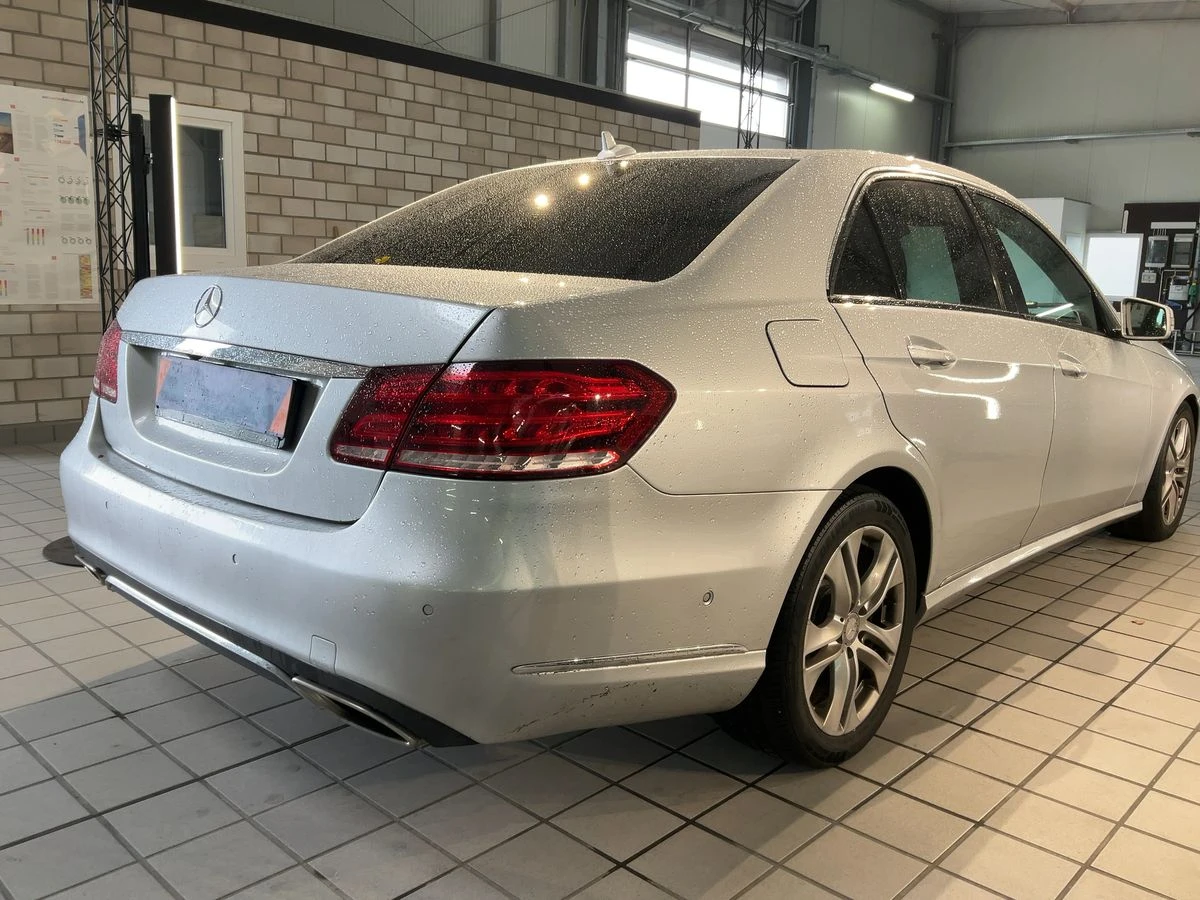 Mercedes-Benz E 220 CDI BlueEfficiency Avantgard - изображение 7