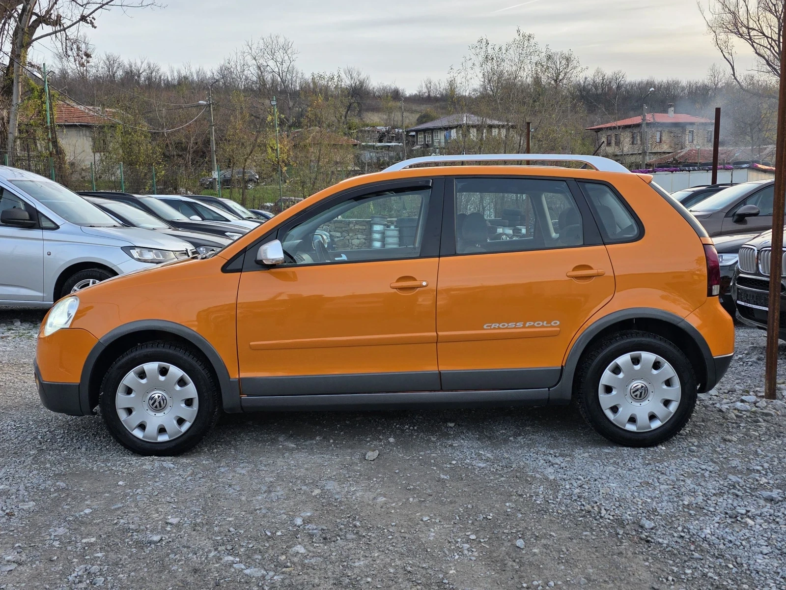 VW Polo CROSS 1.6 I 101 К.С. КЛИМА / ОБСЛУЖЕН - изображение 5