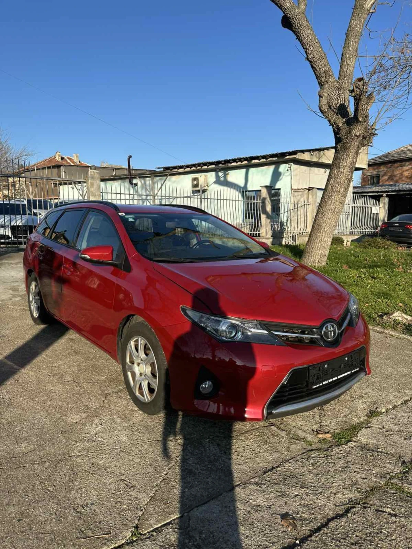 Toyota Auris  - изображение 2