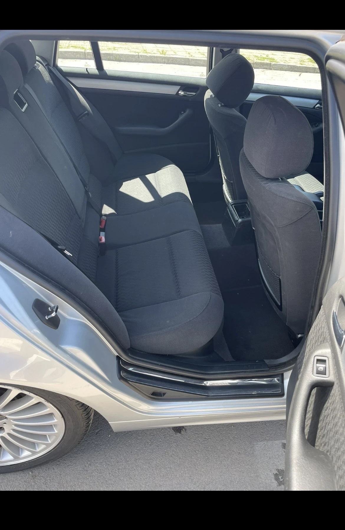 BMW 330 | Mobile.bg � ����������� 5