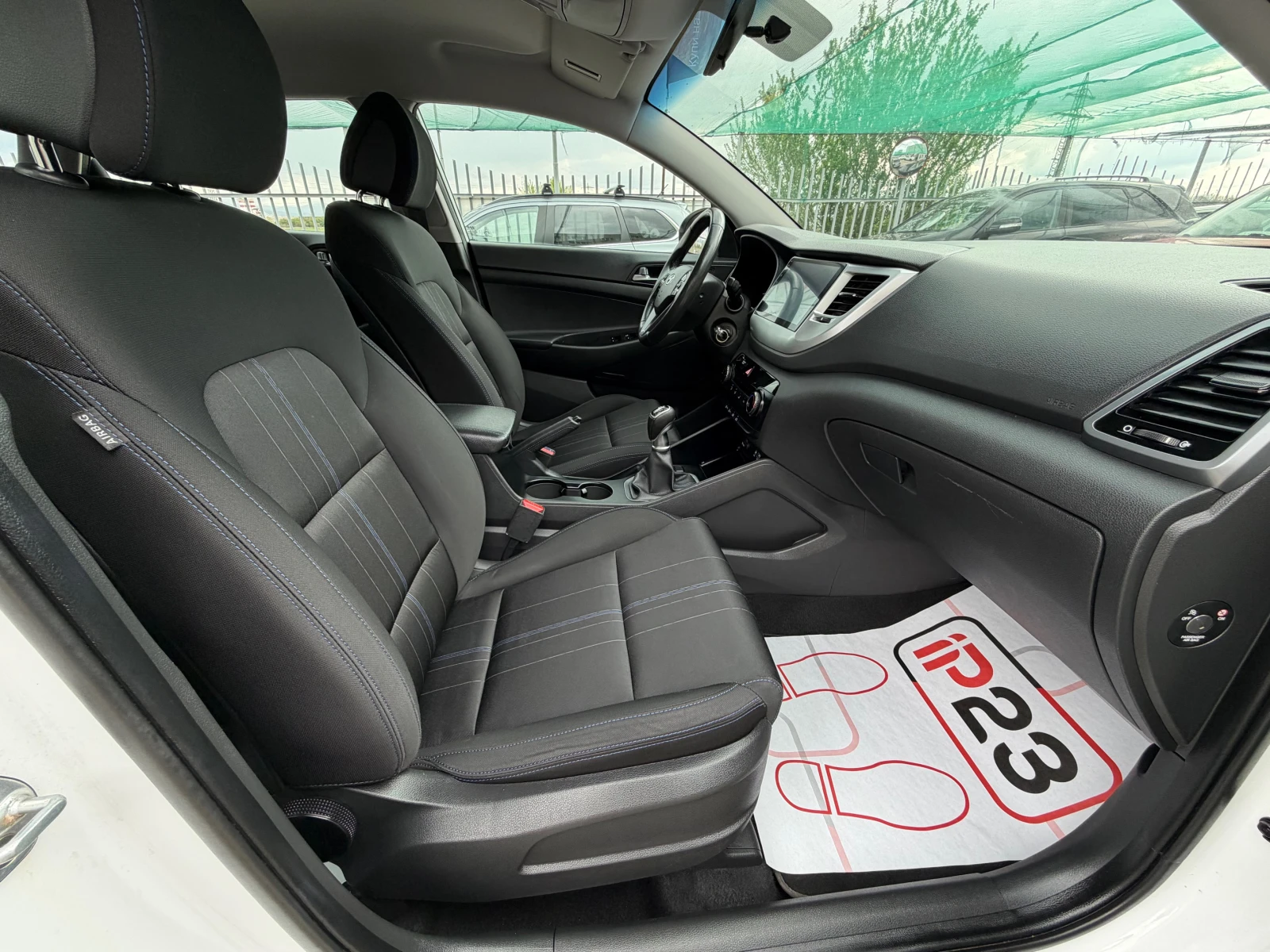 Hyundai Tucson 1.6* ГАЗ-GPL* НАВИГАЦИЯ* ЕВРО* 6* * * , снимка 12 - Автомобили и джипове - 53769723