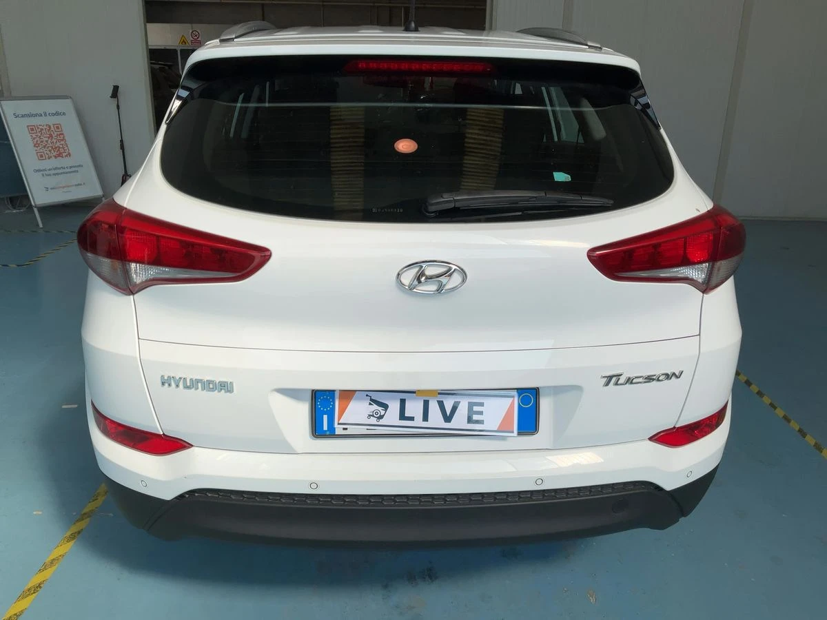 Hyundai Tucson 1.6* ГАЗ-GPL* НАВИГАЦИЯ* ЕВРО* 6* * * , снимка 4 - Автомобили и джипове - 53769723