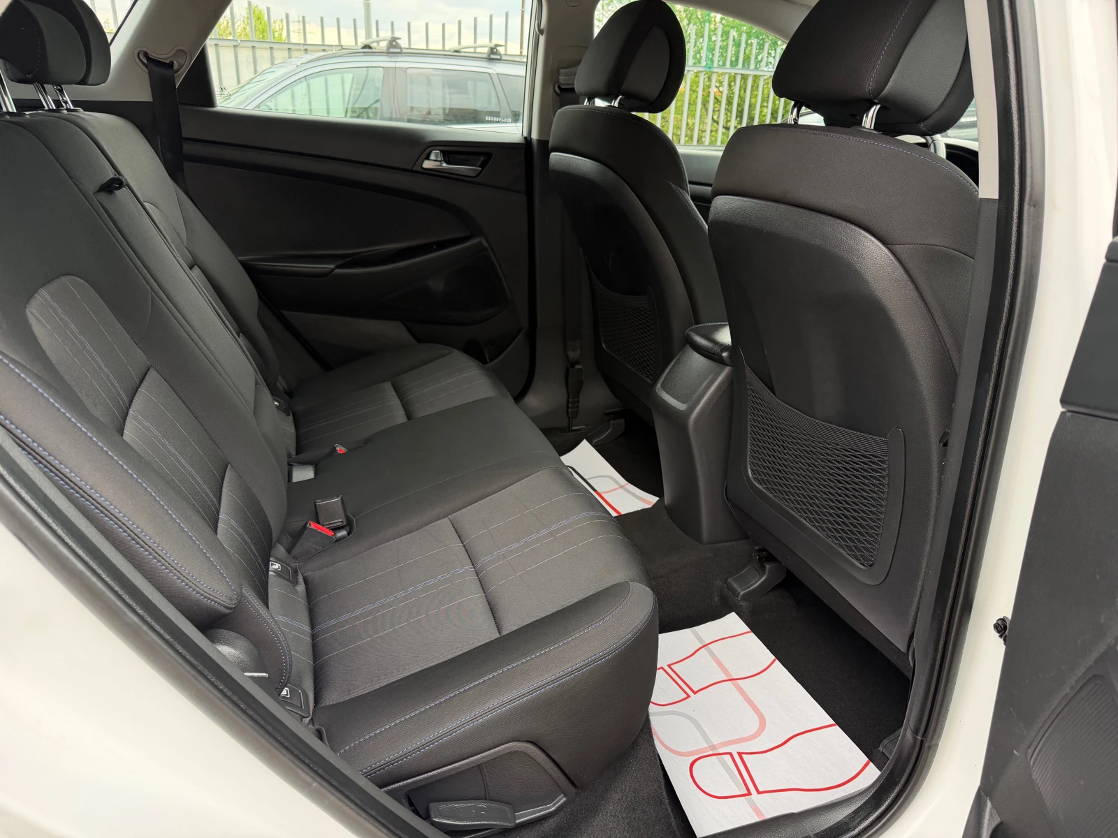 Hyundai Tucson 1.6* ГАЗ-GPL* НАВИГАЦИЯ* ЕВРО* 6* * * , снимка 10 - Автомобили и джипове - 53769723