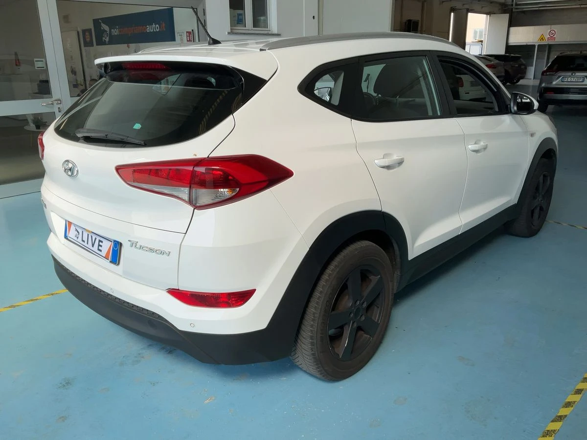 Hyundai Tucson 1.6* ГАЗ-GPL* НАВИГАЦИЯ* ЕВРО* 6* * * , снимка 5 - Автомобили и джипове - 53769723