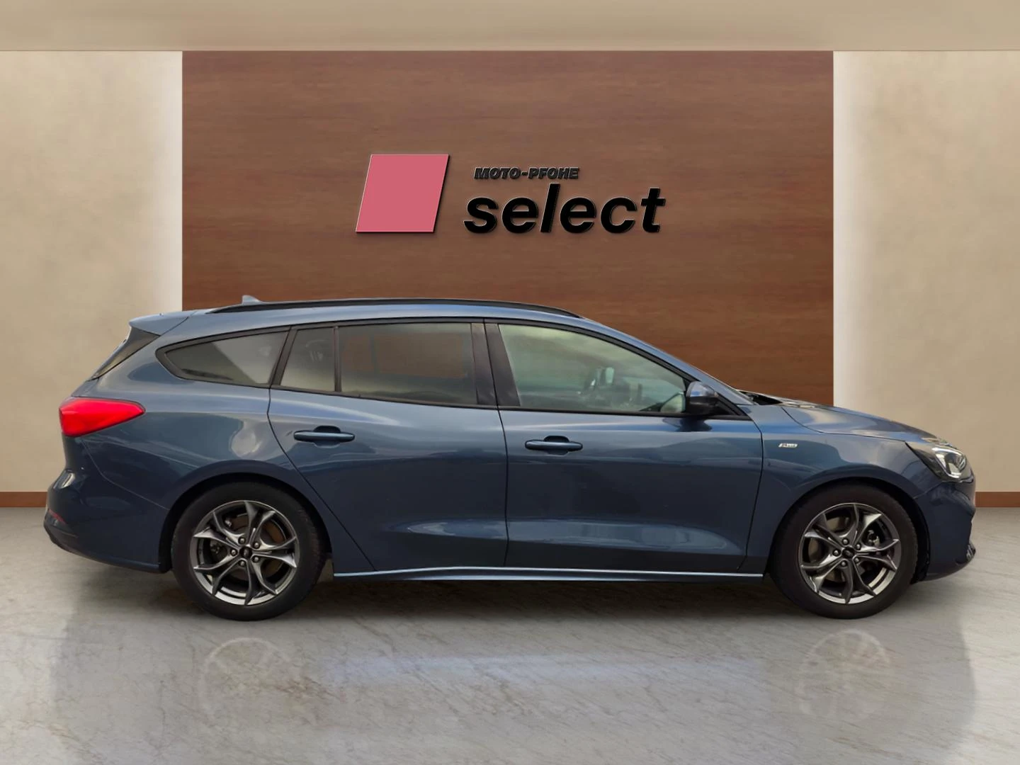 Ford Focus 1.0 EcoBoost, снимка 4 - Автомобили и джипове - 53841764