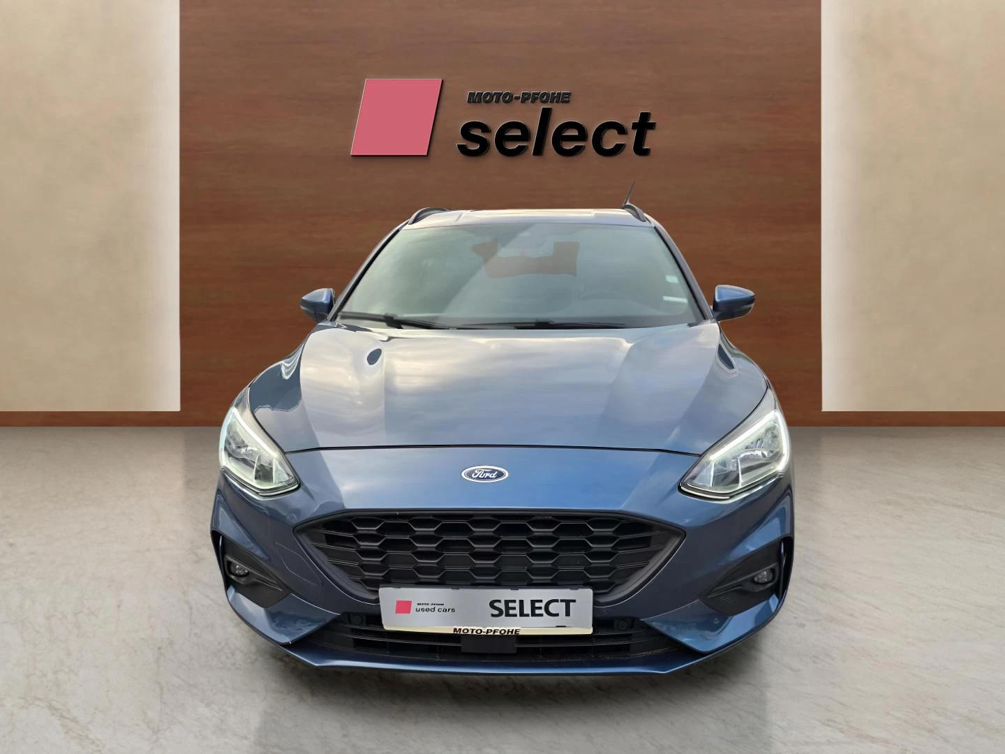 Ford Focus 1.0 EcoBoost, снимка 2 - Автомобили и джипове - 53841764