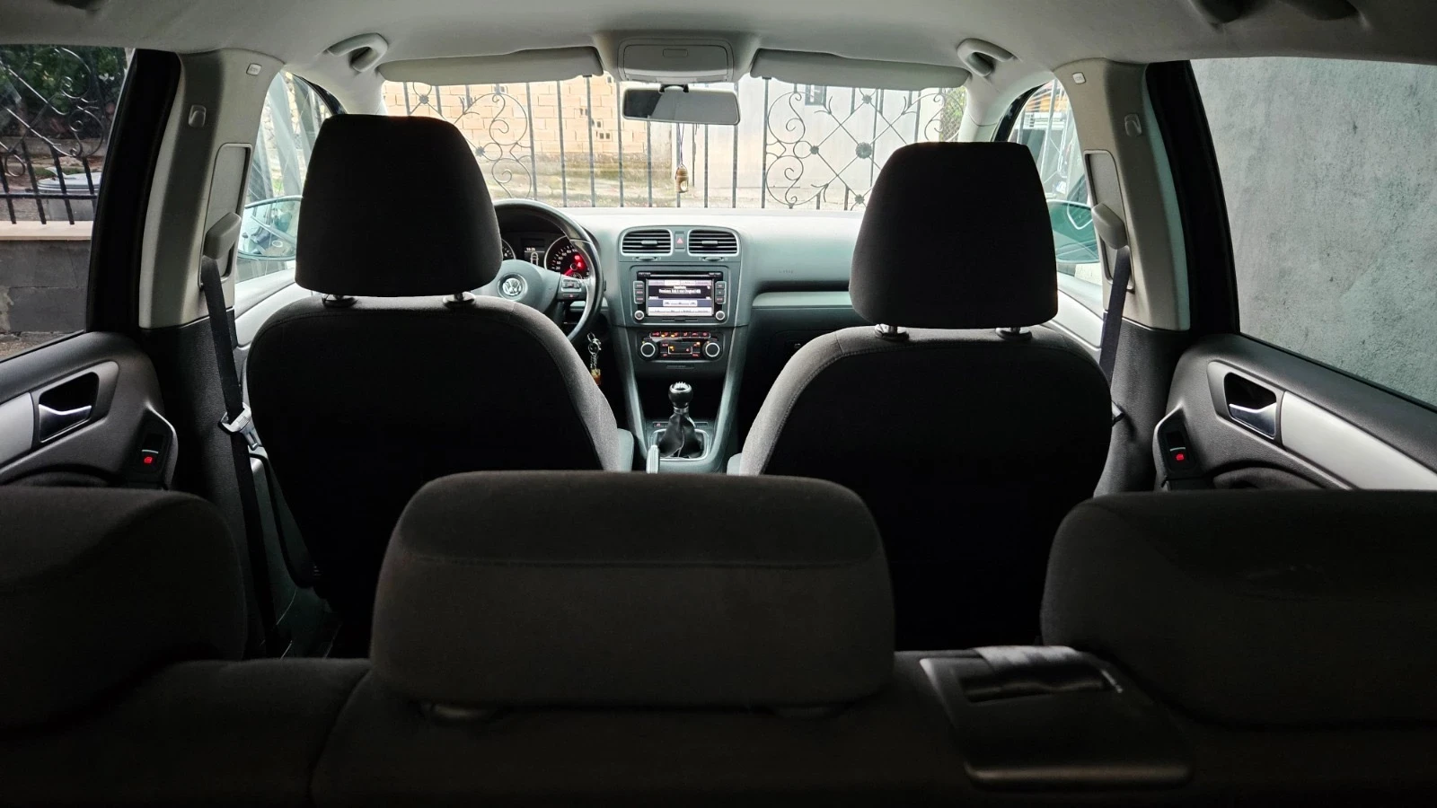 VW Golf, снимка 14 - Автомобили и джипове - 53845767