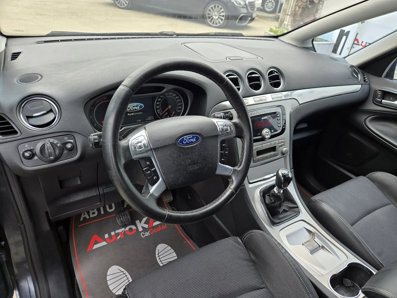 Ford S-Max 2.2TDCI-140кс= 6СКОРОСТИ= КЛИМАТРОНИК= АВТОПИЛОТ, снимка 8 - Автомобили и джипове - 53890260