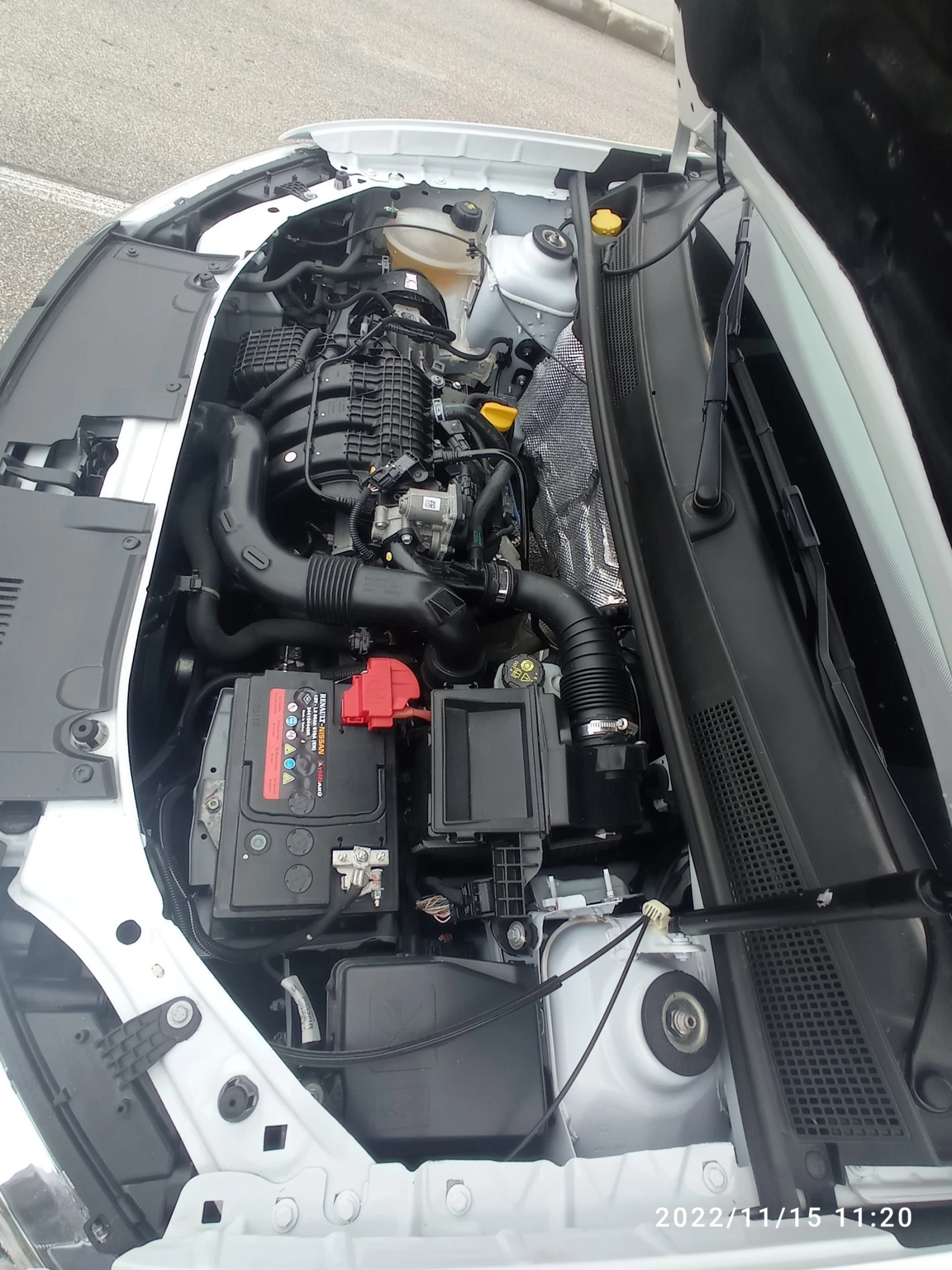 Dacia Sandero 1.0.Газов Инж., снимка 5 - Автомобили и джипове - 54095466