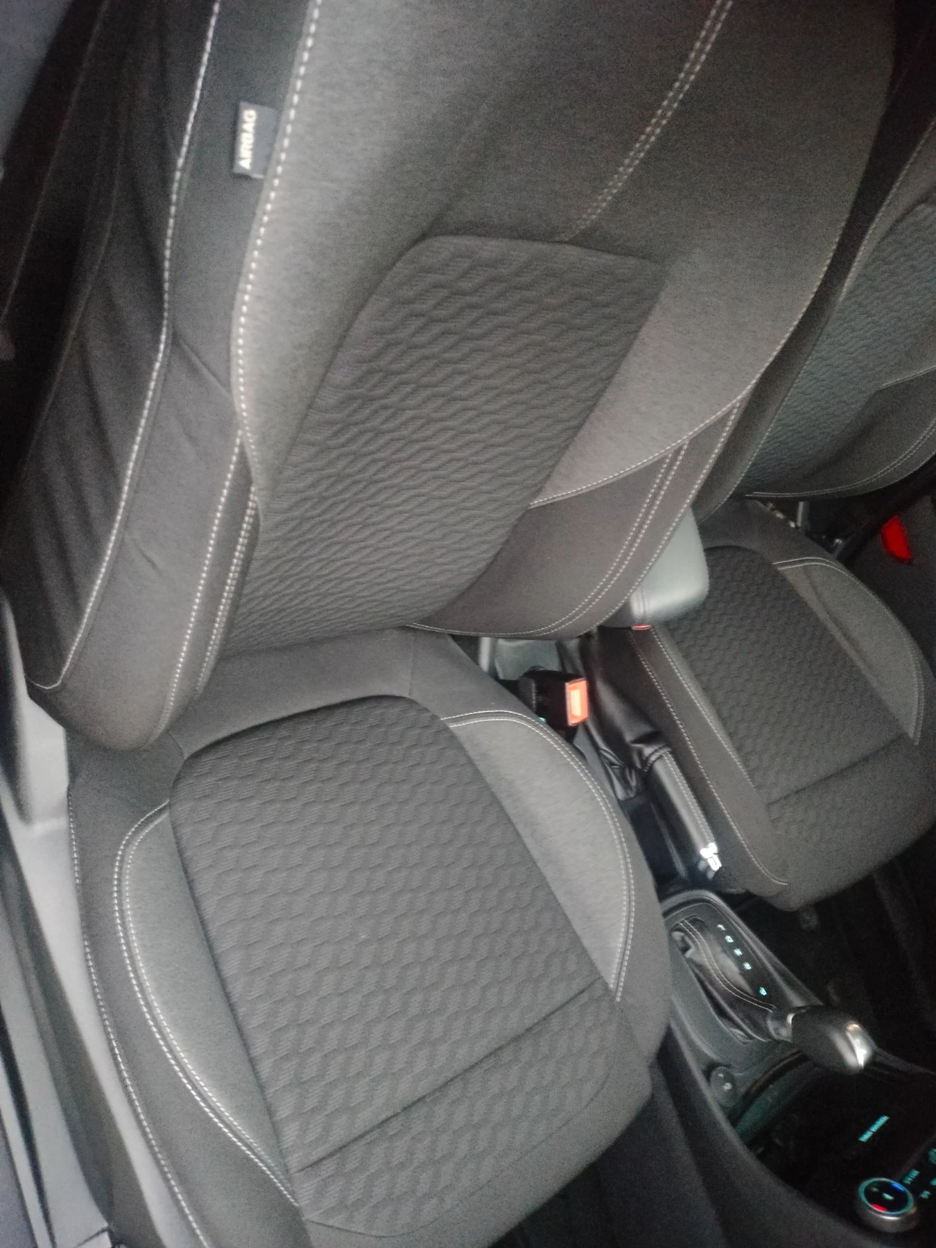 Ford Puma Хибрид, снимка 6 - Автомобили и джипове - 54304914