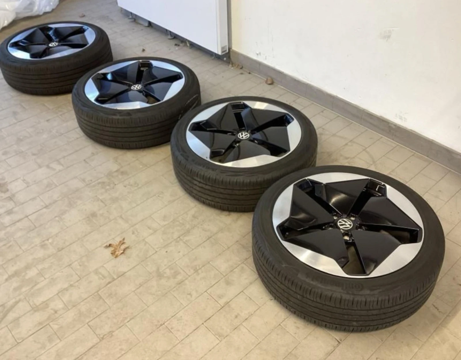 VW ID.3 Pro Perform62 Kwh.150kw.Kamera.Led.Navi Termopompa, снимка 13 - Автомобили и джипове - 54316280