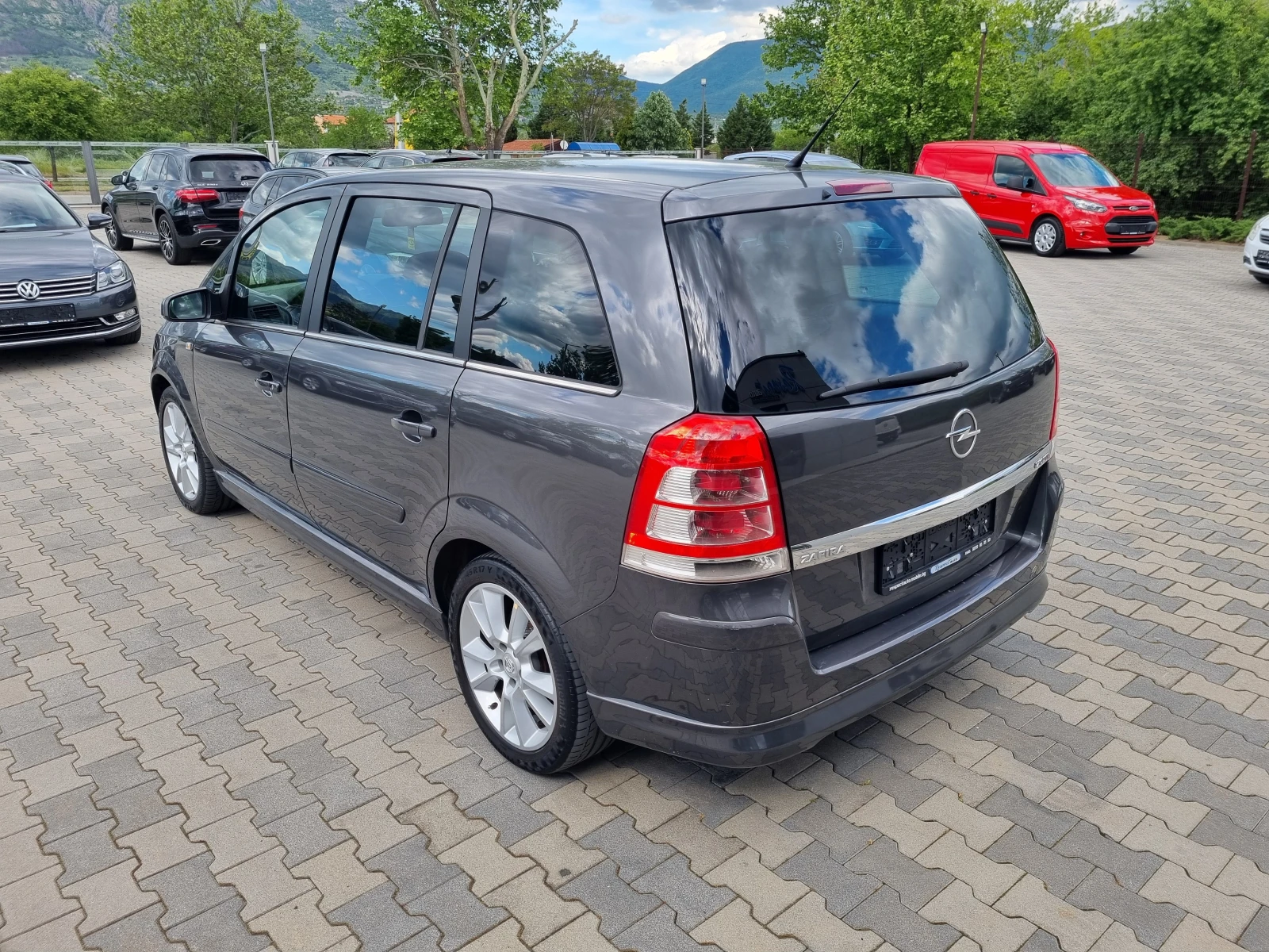 Opel Zafira 95.000км= 1.7CDTi-125кс EURO 5A / COSMO, снимка 4 - Автомобили и джипове - 54547693