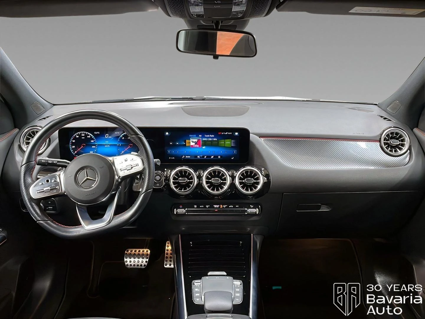 Mercedes-Benz GLA 200 d 4MATIC AMG Line NIGHT Paket, снимка 11 - Автомобили и джипове - 54746281