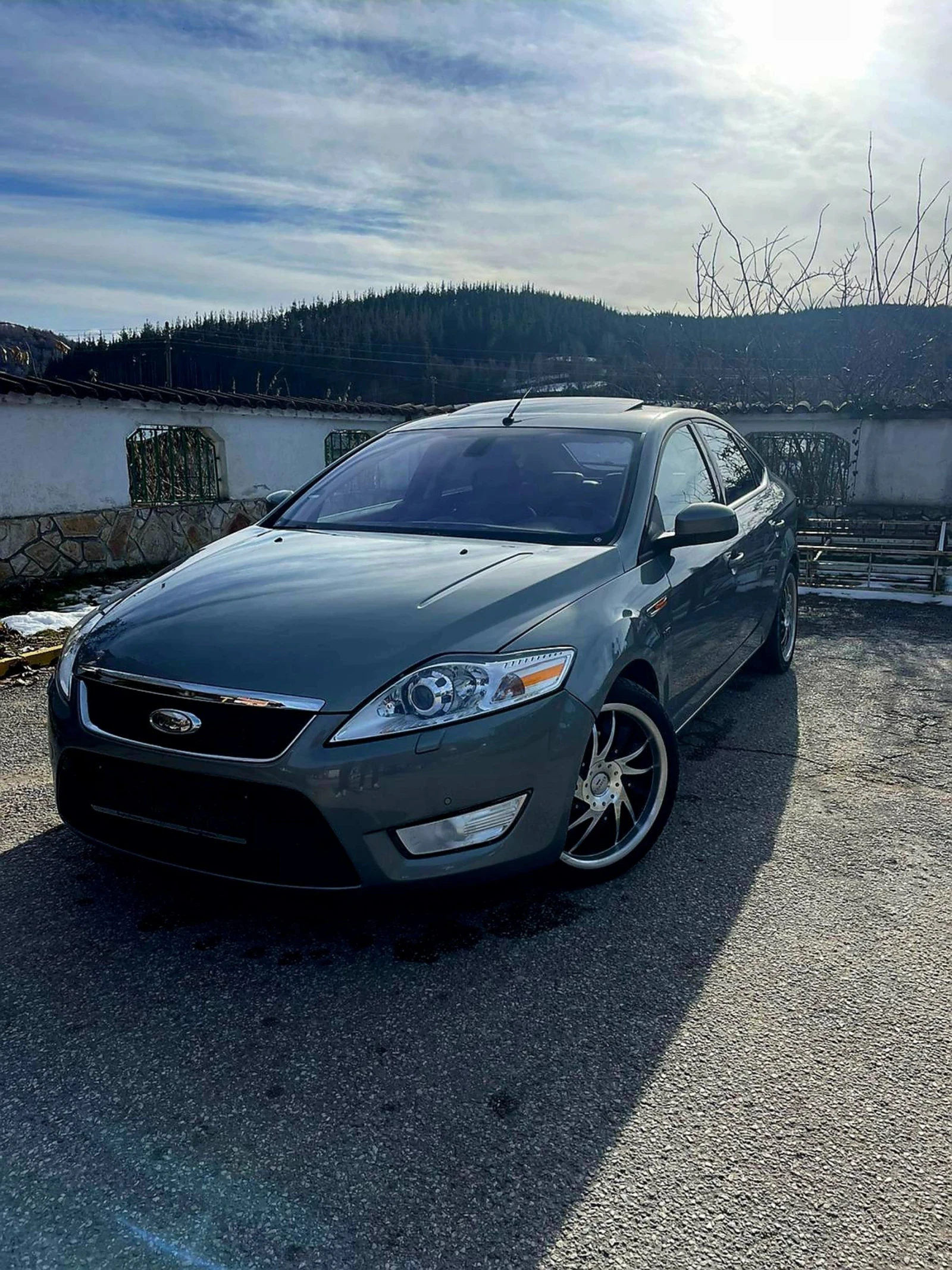 Ford Mondeo 2.5T V5