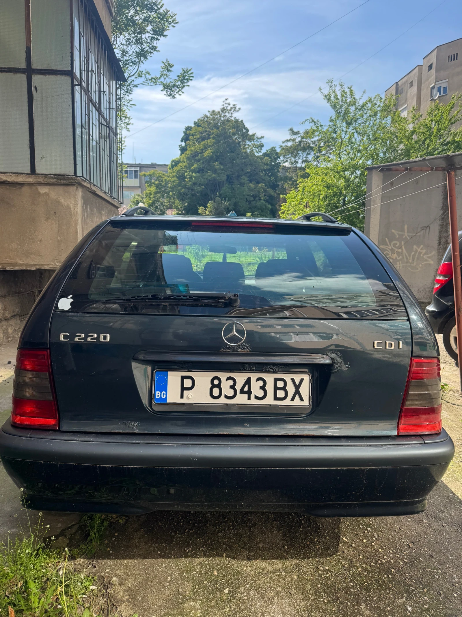 Mercedes-Benz C 220, снимка 2 - Автомобили и джипове - 55142620