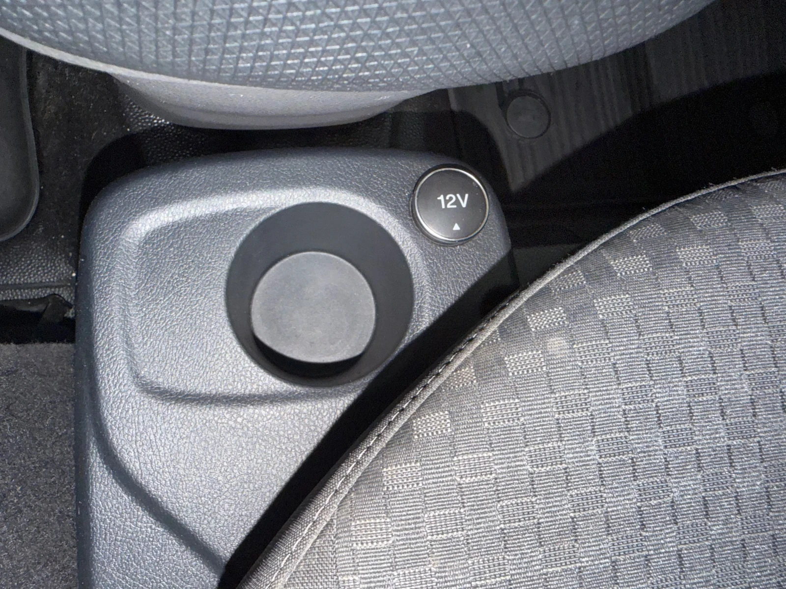 Ford Connect 1.5TDCI* MAXI* REALNI KM* , снимка 17 - Автомобили и джипове - 55336718