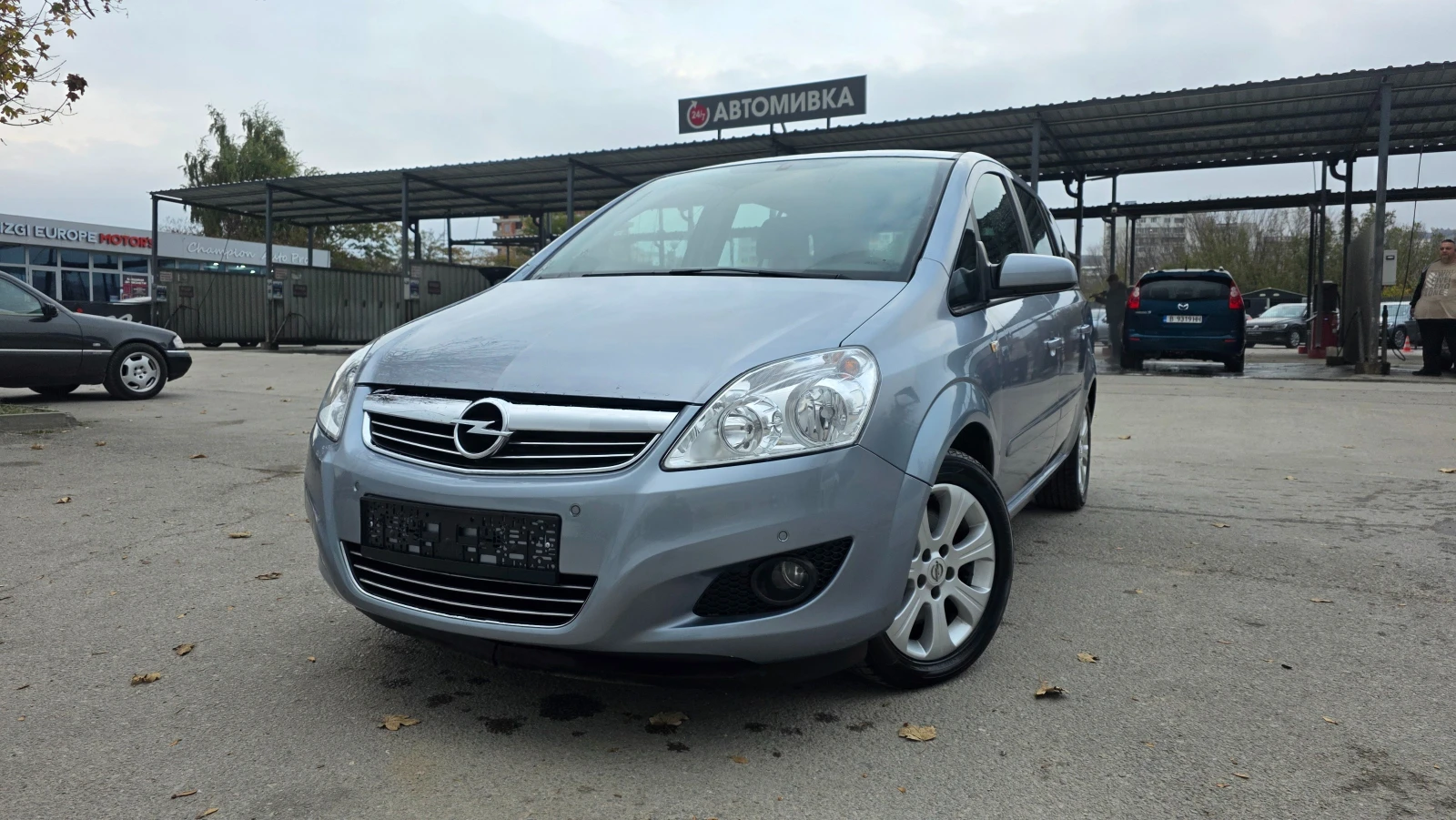 Opel Zafira КАТО ЧИСТО НОВА