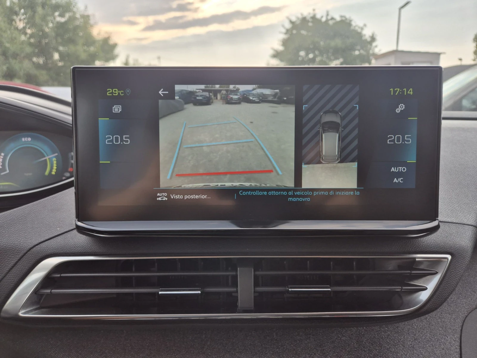Peugeot 3008 Plug-in HYBRID 225ps/ДИСТРОНИК/АВТОМАТИК, снимка 10 - Автомобили и джипове - 55717205