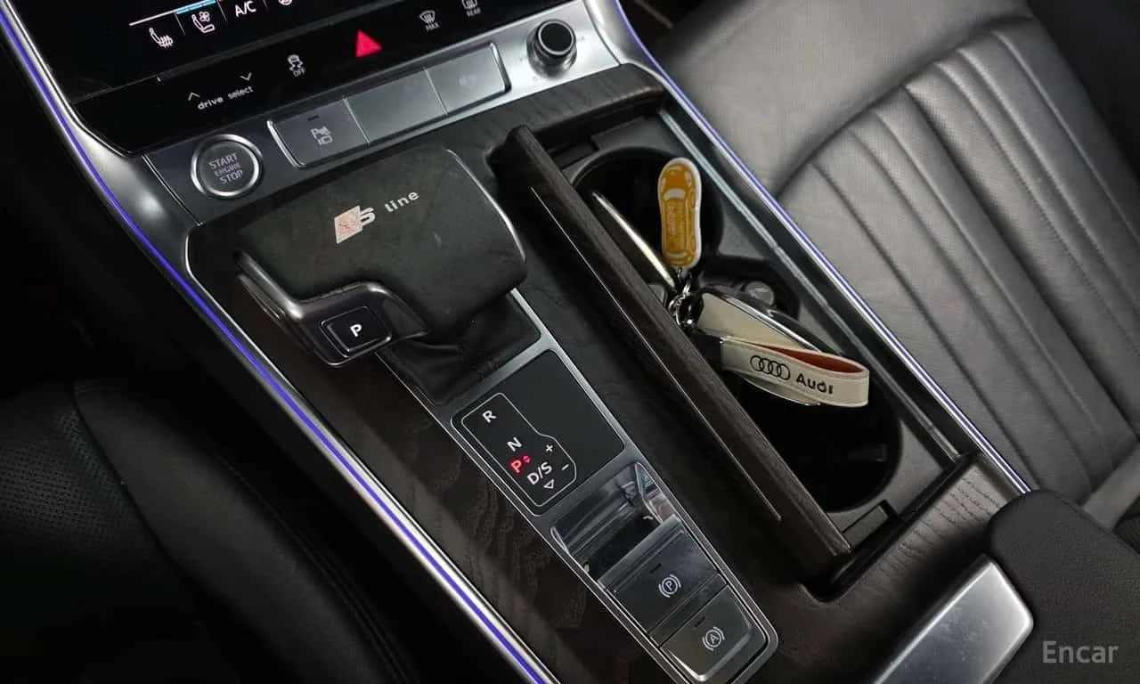Audi A6 45 TFSI Quattro /ОБДУХВАНЕ/ПАНОРАМА/ДИСТРОНИК/360, снимка 9 - Автомобили и джипове - 56297313