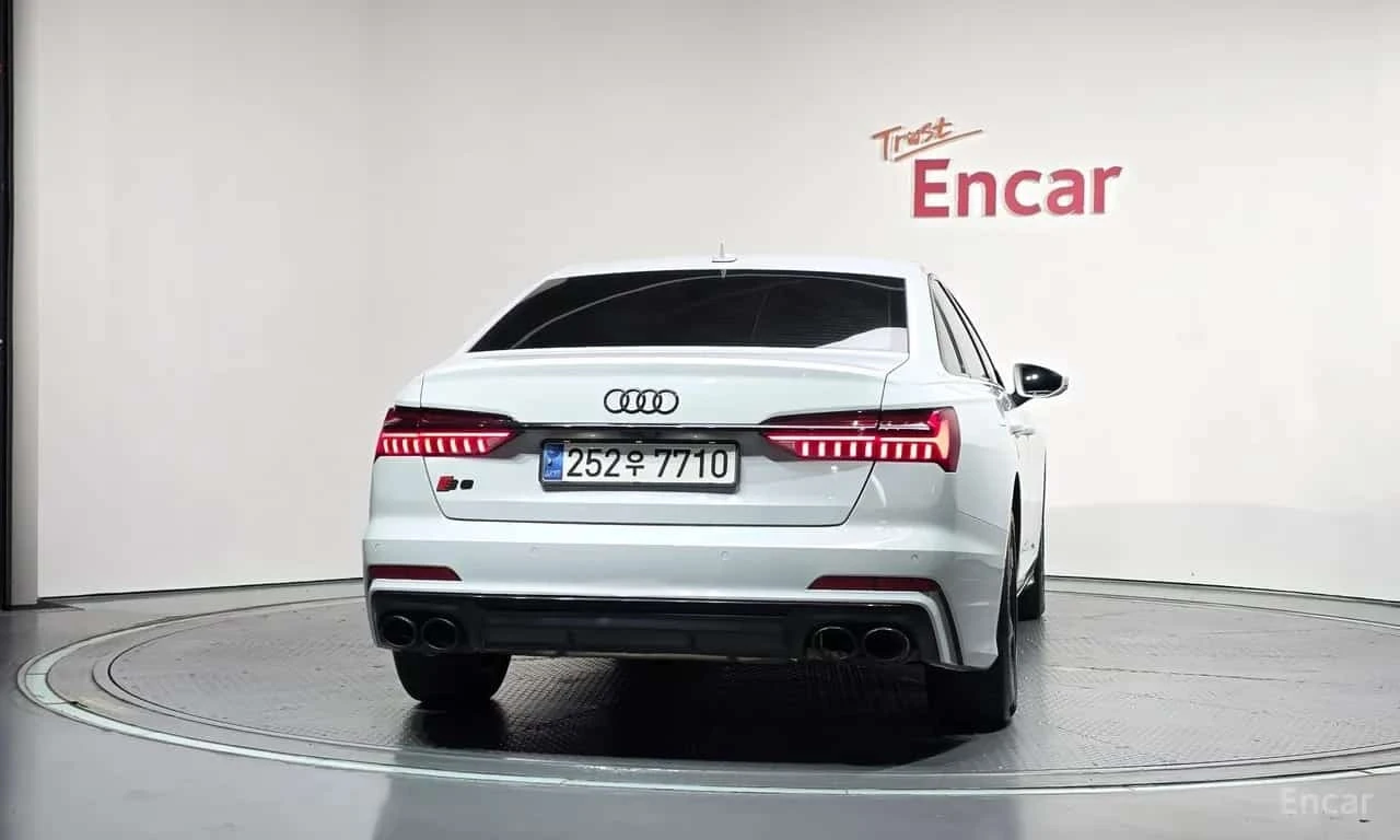 Audi A6 45 TFSI Quattro /ОБДУХВАНЕ/ПАНОРАМА/ДИСТРОНИК/360, снимка 4 - Автомобили и джипове - 56297313