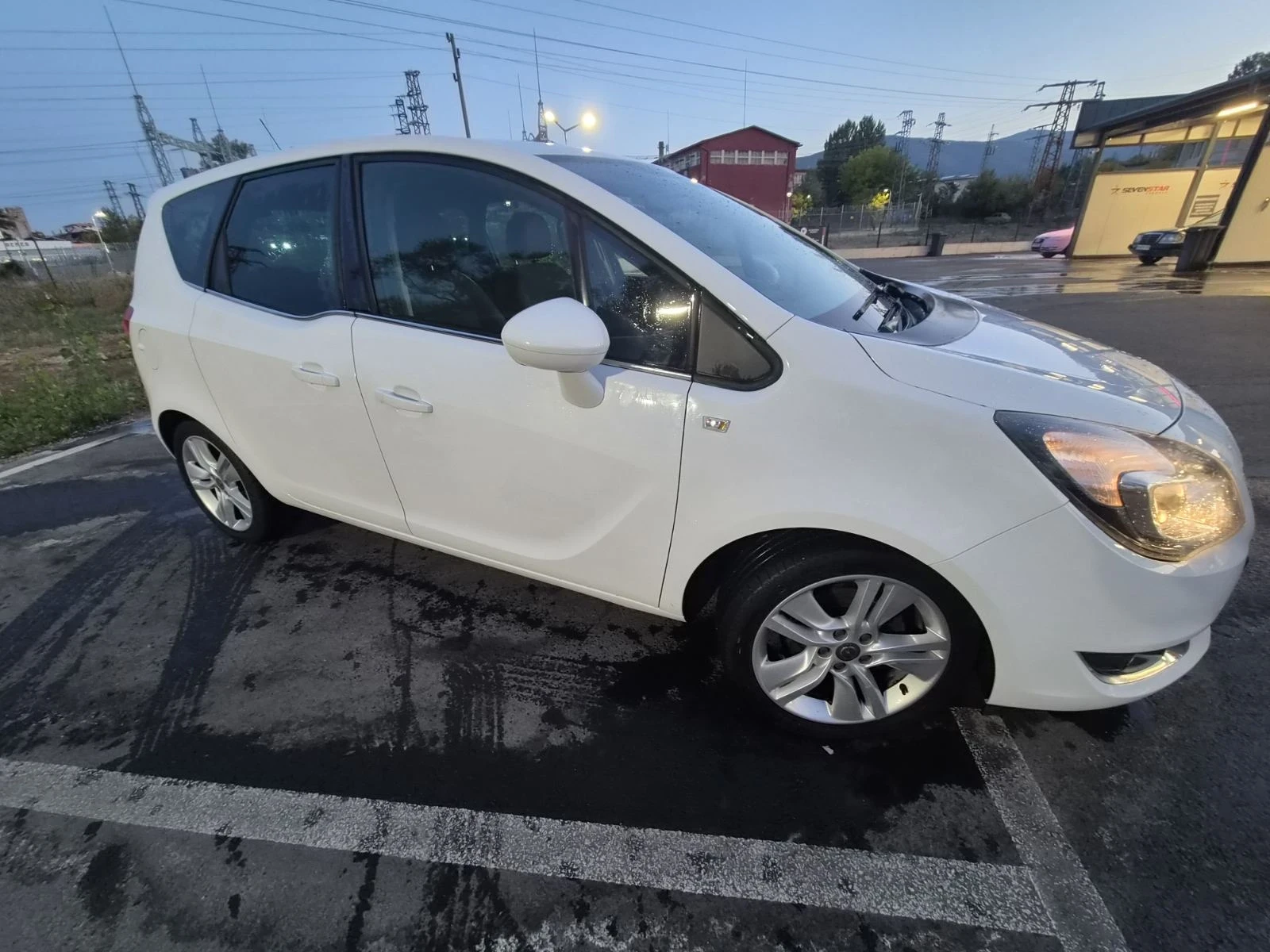Opel Meriva, снимка 4 - Автомобили и джипове - 56600787