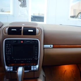 Porsche Cayenne 4.5 i, снимка 6