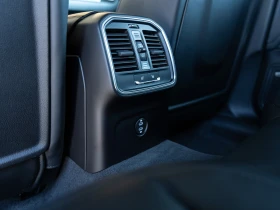 Porsche Macan T | Mobile.bg    16