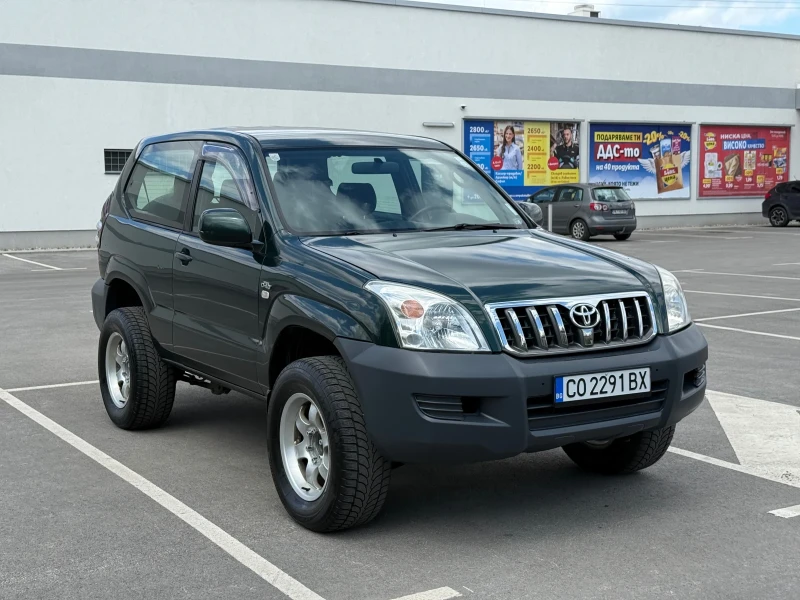 Toyota Land cruiser 3.0 D4D 6 скорости, снимка 2 - Автомобили и джипове - 50276994