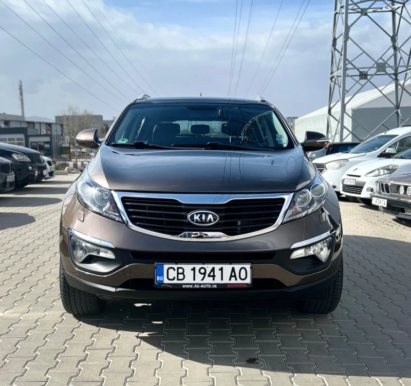 Kia Sportage 2. 0 CRDI 4x4 SPIRIT ПАНОРАМА, снимка 2 - Автомобили и джипове - 51067188